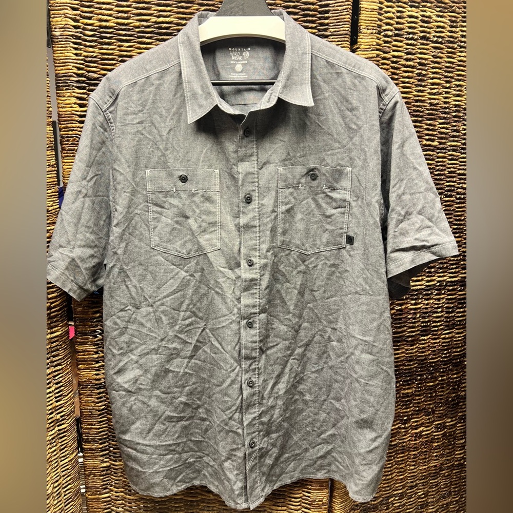Mountain Hardwear Charcoal Button Down Shirt- Mens XLarge
